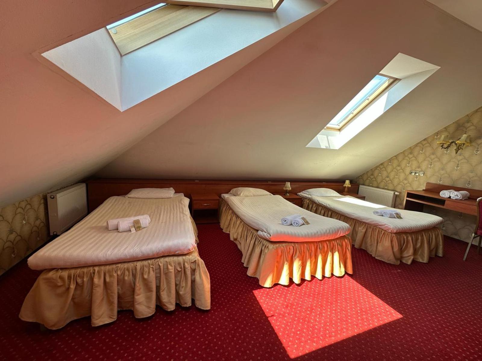 Hotel Szafir 3*
