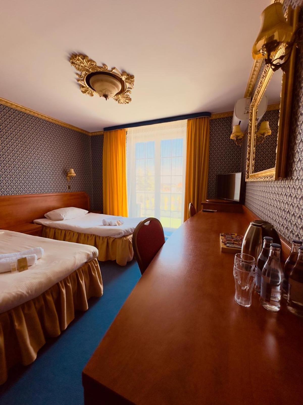 Hotel Szafir 3*